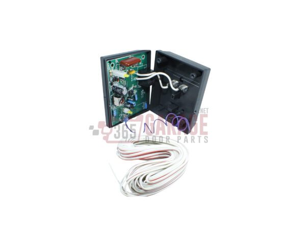 LiftMaster 315 MHz Universal Garage Door Opener Plug-In Receiver 365LM - Image 3