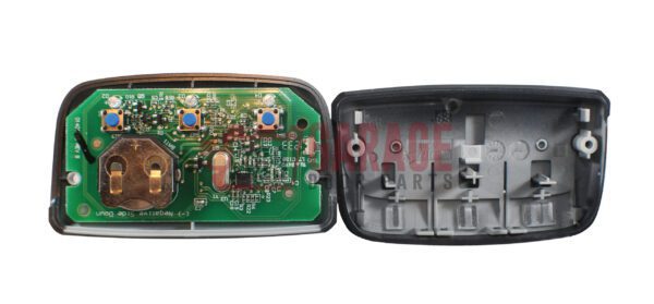 Liftmaster 895MAX 3-Button Multi Frequency Remote - Image 2